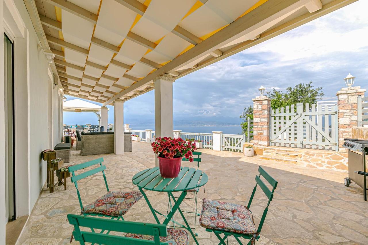 Orizontas Corfu, Private With Breathtaking Views Loutses